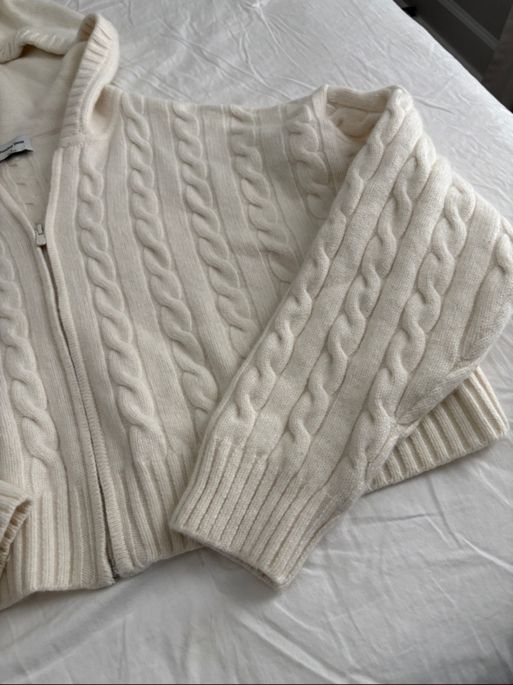 Sunday Best sweater - Picture 6 of 8